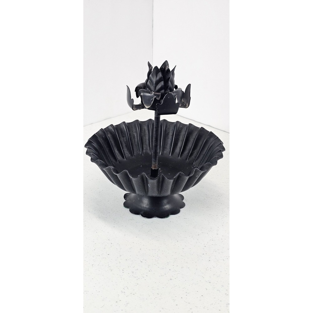 Vintage Black Metal Toleware Chamberstick Candle‎ Holder Primitive Decor Rustic - Picture 2 of 7